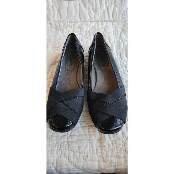 Life Stride Soft System Daisi Flats Stretch Cross Leather Women US 8M Black - Picture 2 of 4